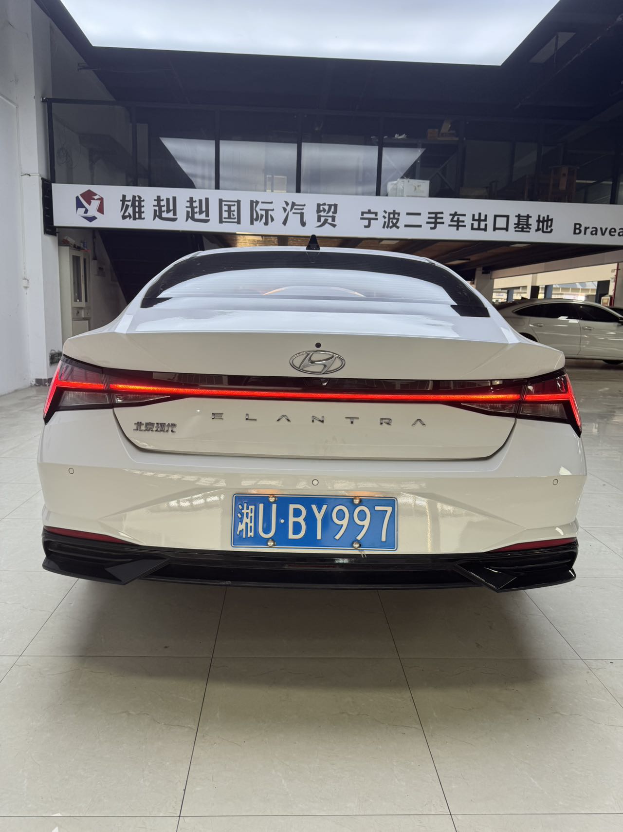 2022款伊兰特尊贵