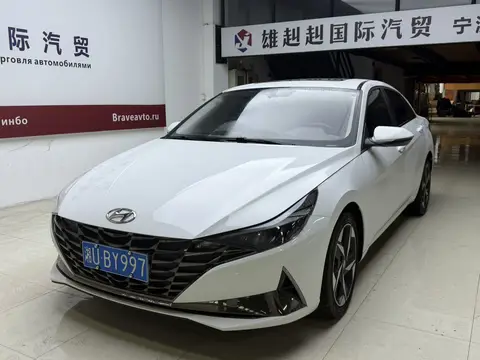2022款 伊兰特 尊贵
