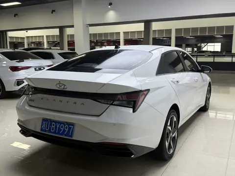 2022款 伊兰特 尊贵