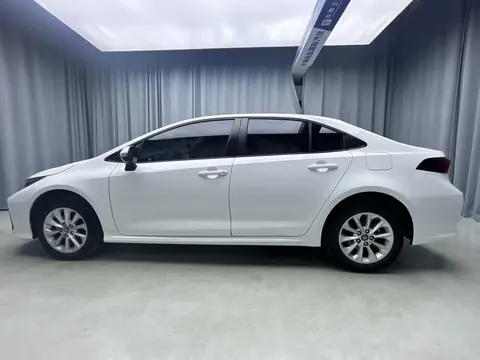 2023款 丰田 1.2T 卡罗拉