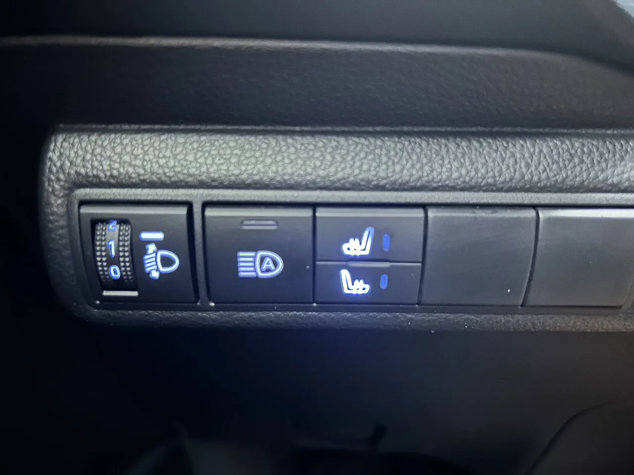 2022款 丰田 卡罗拉 1.8ECVT 先锋版