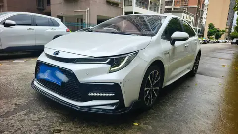 2022款 丰田 雷凌 运动版