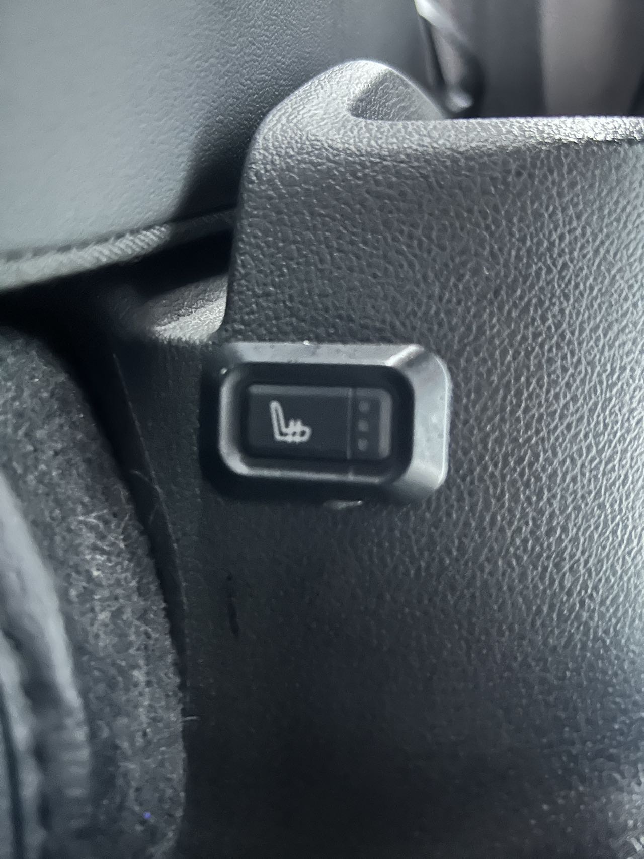 2020款奥迪Q3Sport back进取型