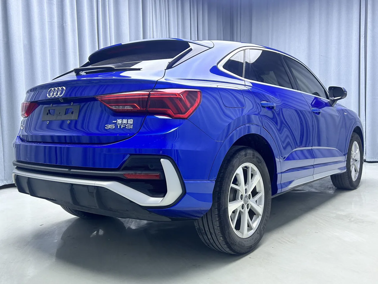 2020款 奥迪 Q3 Sport back 进取型