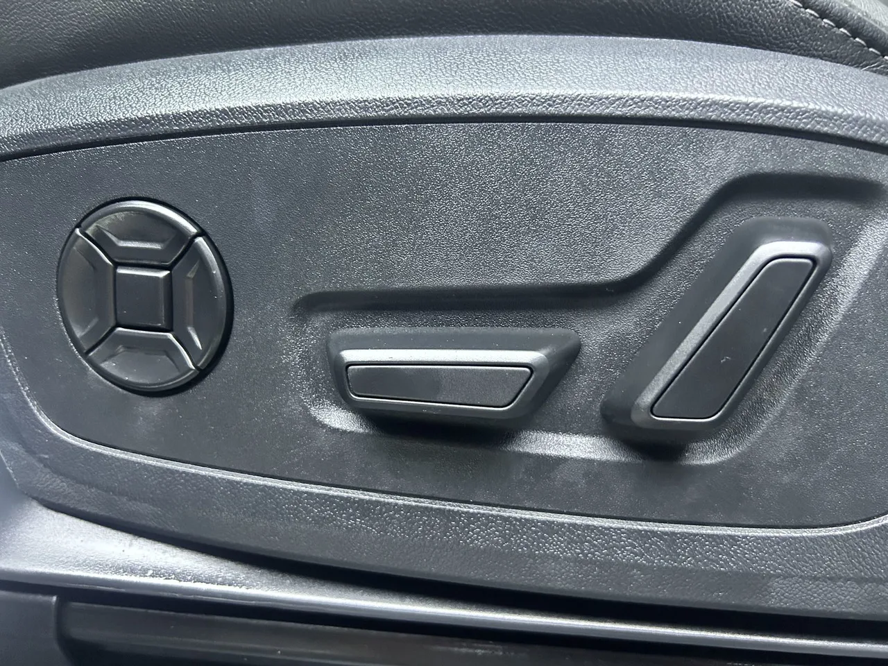 2020款 奥迪 Q3 Sport back 进取型