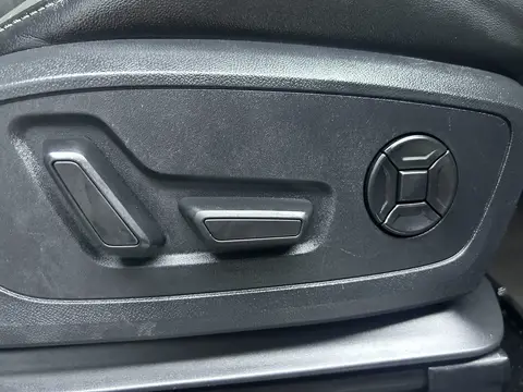 2020款 奥迪 Q3 Sport back 进取型