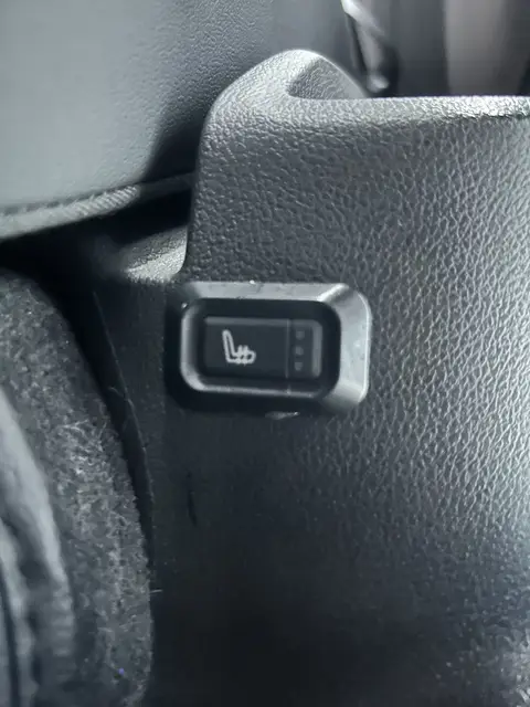 2020款 奥迪 Q3 Sport back 进取型