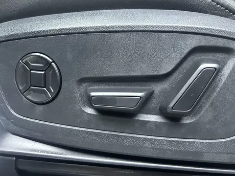 2020款 奥迪 Q3 Sport back 进取型