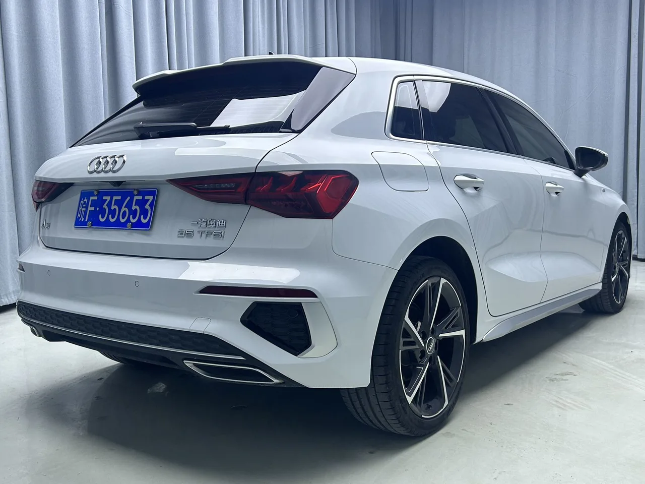 2023款 奥迪 A3 Sportback 时尚运动版