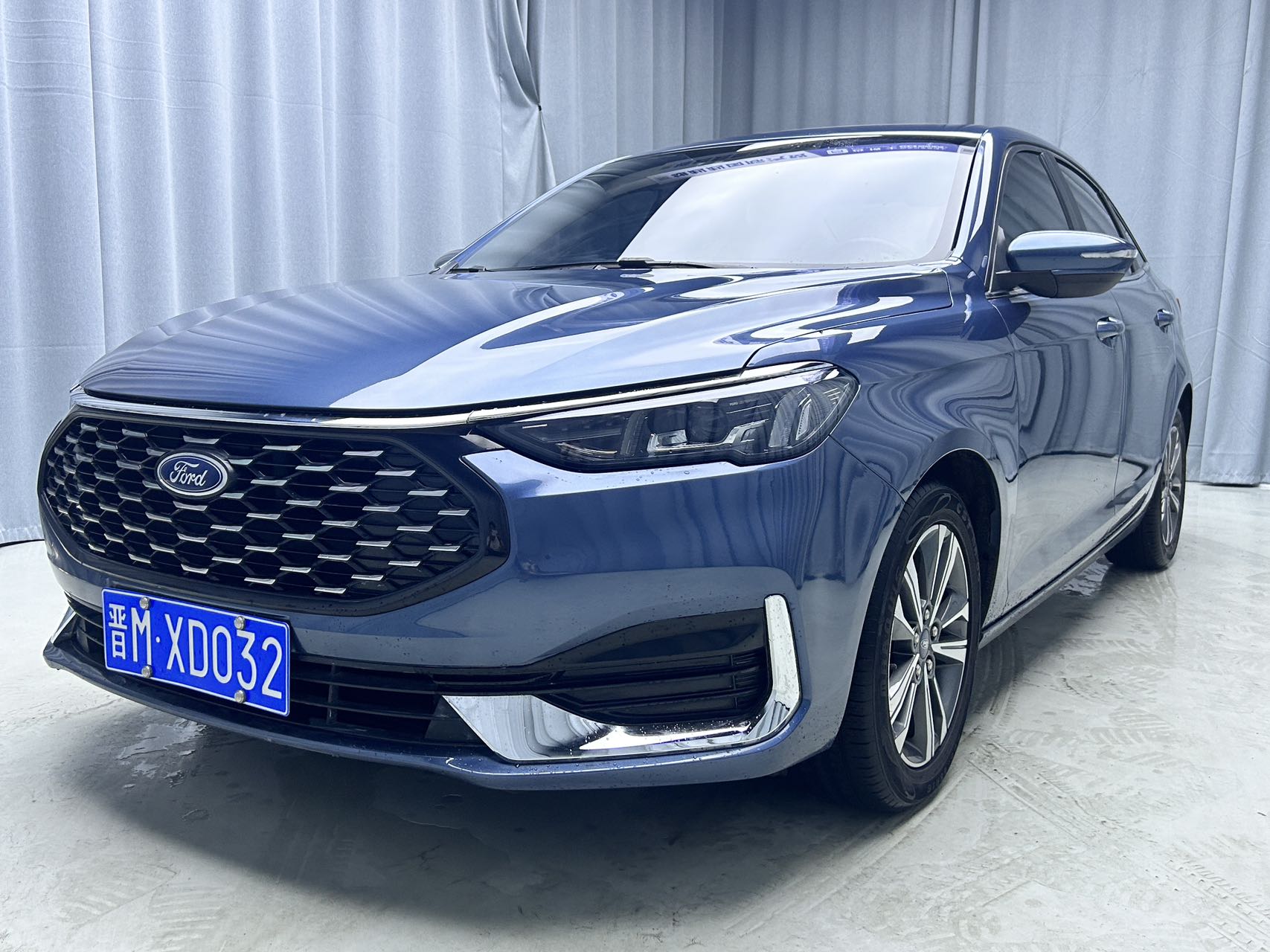 2021款福特福睿斯钻石版