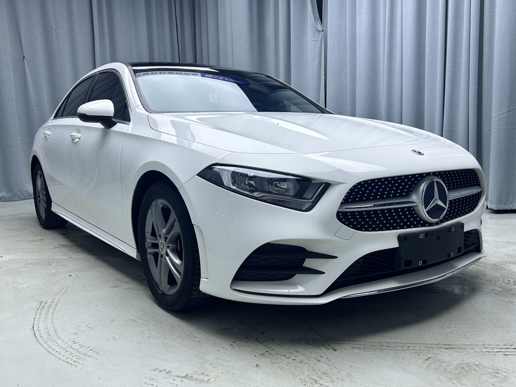 2022款奔驰A180L改款