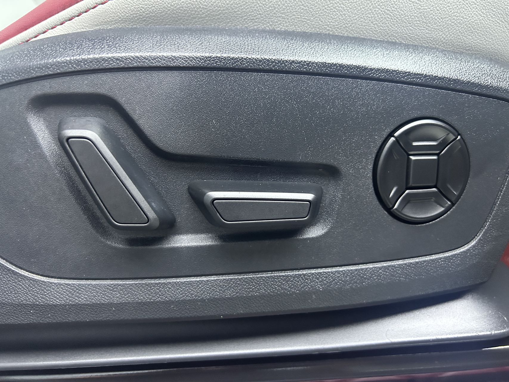 2022款奥迪Q3 Sportback 进取型