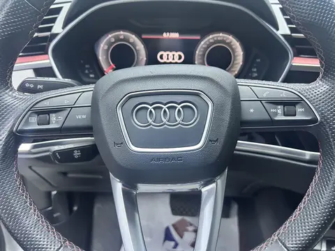 2022款 奥迪 Q3 Sportback 进取型