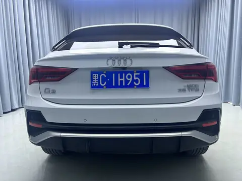 2022款 奥迪 Q3 Sportback 进取型