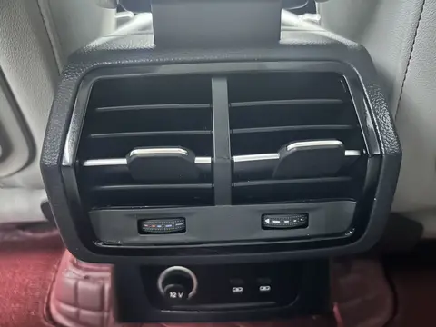 2022款 奥迪 Q3 Sportback 进取型