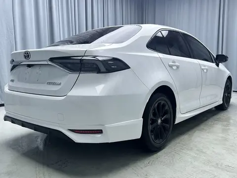 2021款 丰田 卡罗拉 1.5L GR Sport运动版