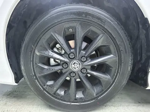 2021款 丰田 卡罗拉 1.5L GR Sport运动版