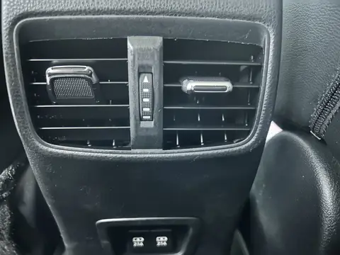 2021款 丰田 卡罗拉 1.5L GR Sport运动版