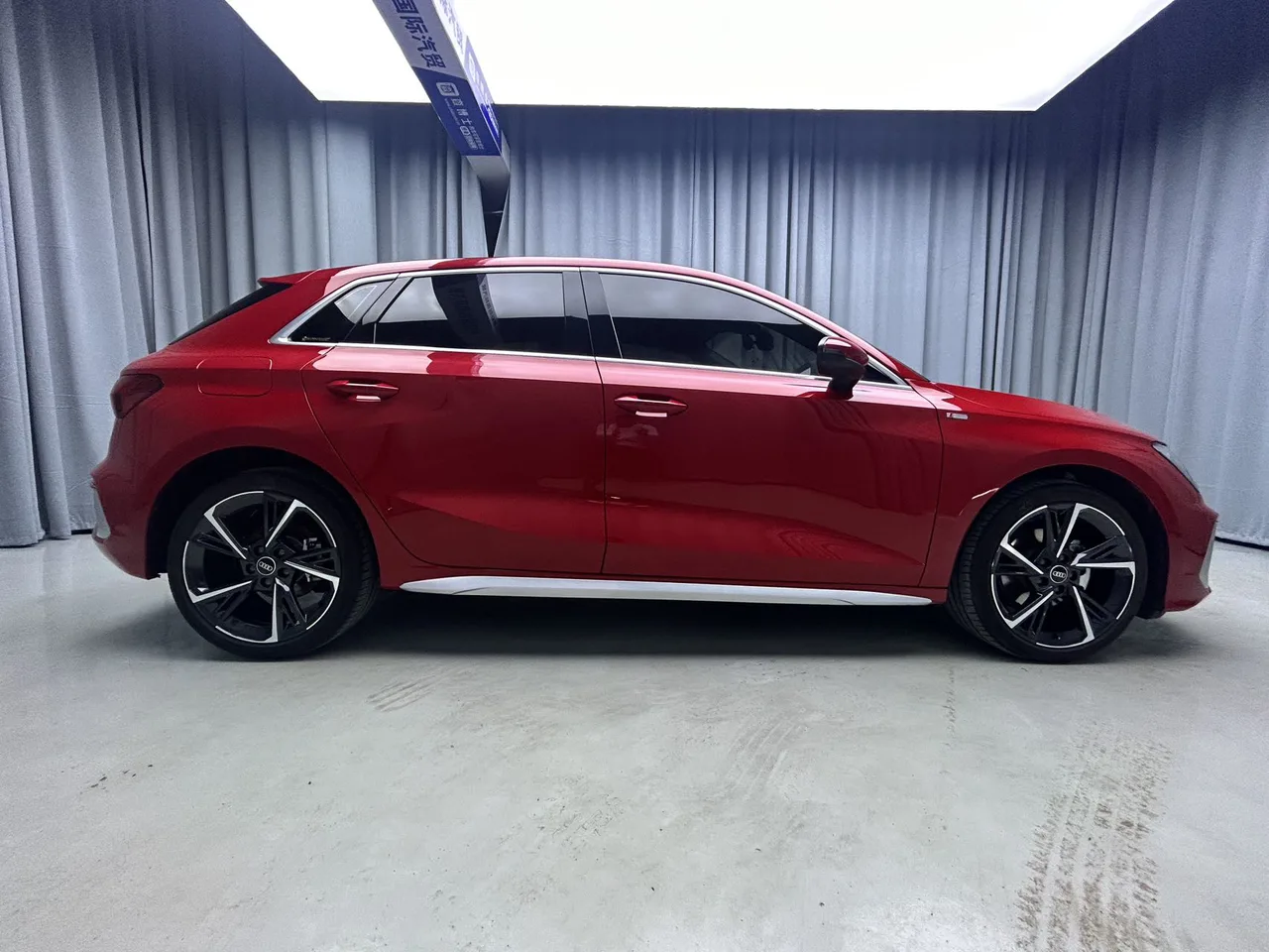 2022款 奥迪 A3 Sportback 时尚运动版