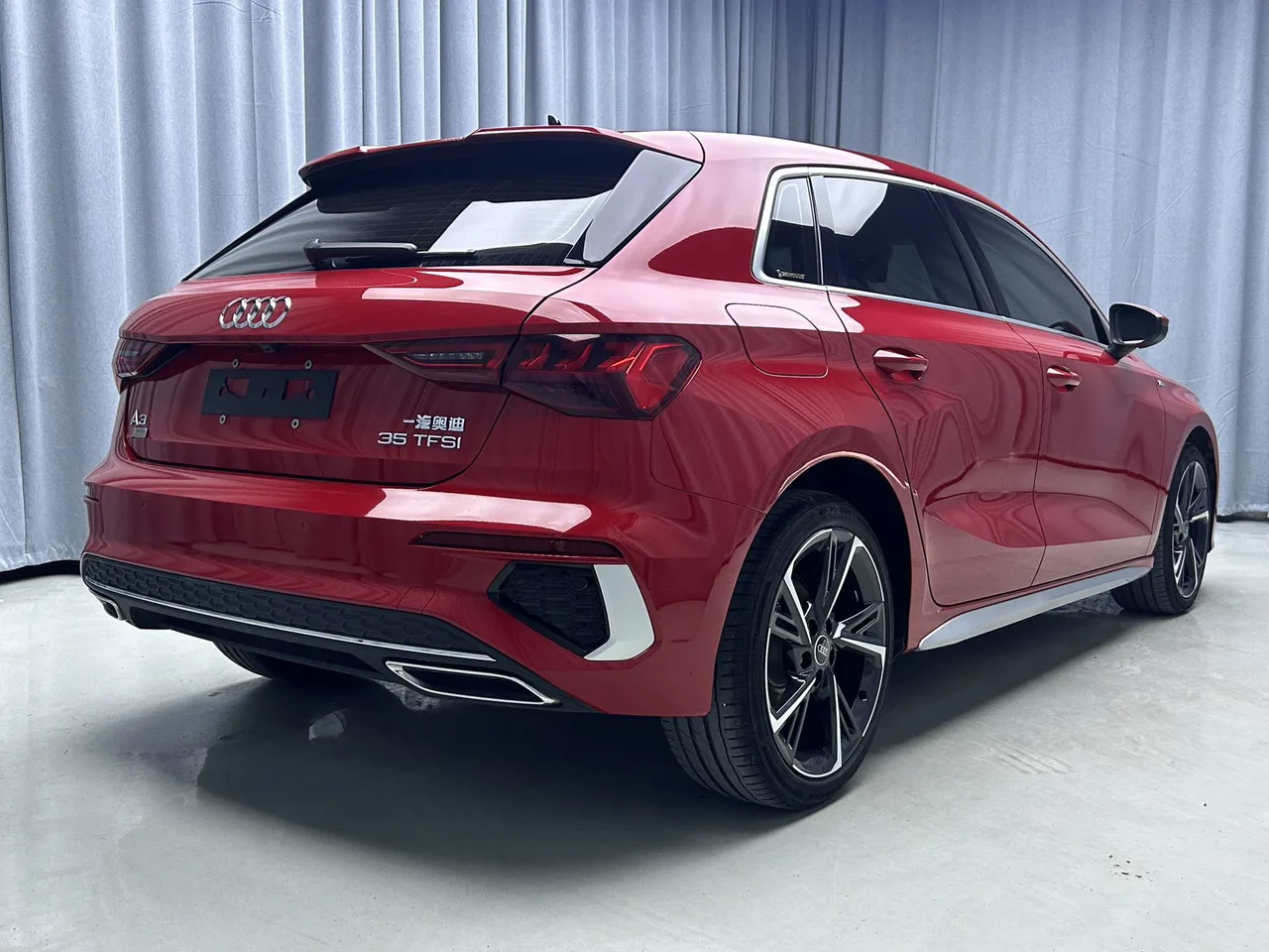 2022款 奥迪 A3 Sportback 时尚运动版