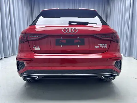 2022款 奥迪 A3 Sportback 时尚运动版