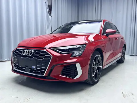 2022款 奥迪 A3 Sportback 时尚运动版