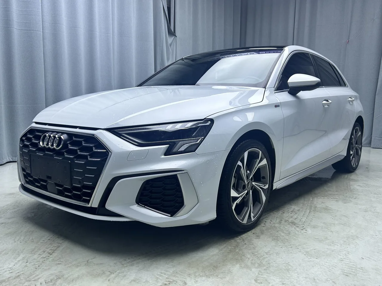 2022款 奥迪 A3 Sportback 豪华运动
