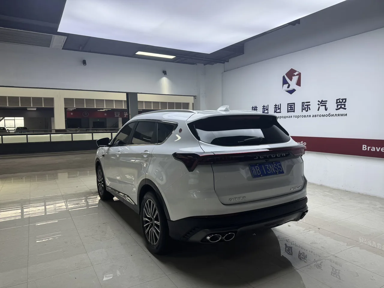 2023款 捷途 x70puls 勇者版