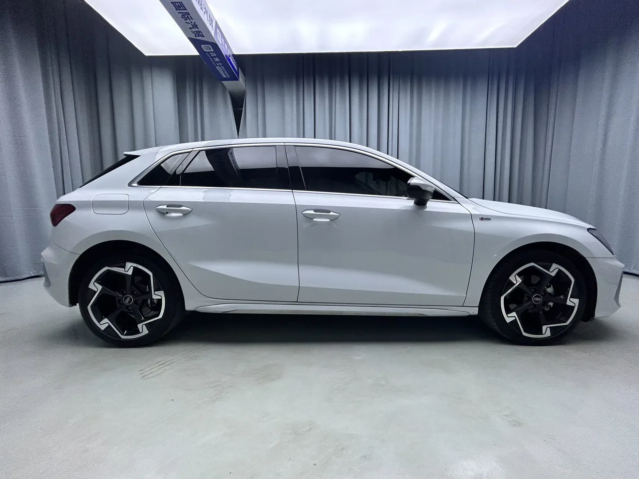 2023款 奥迪 A3 改款 Sportback 豪华运动