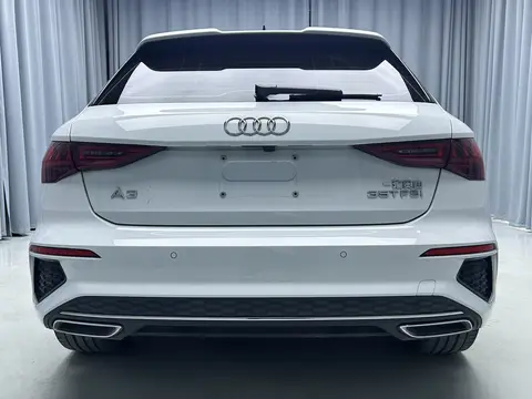 2023款 奥迪 A3 改款 Sportback 豪华运动