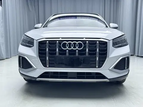 2022款 奥迪 Q2L 35 TFSI 豪华致雅