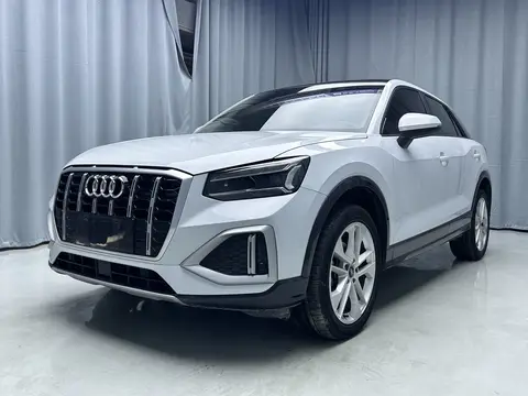 2022款 奥迪 Q2L 35 TFSI 豪华致雅
