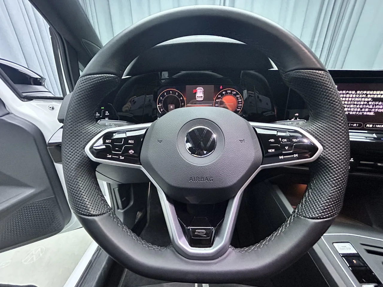 2023款 高尔夫 R-line lite