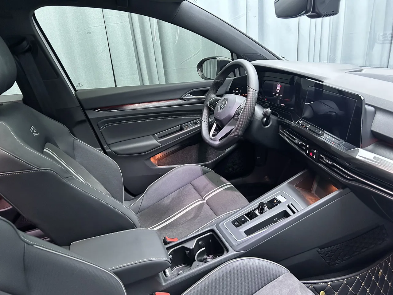 2023款 高尔夫 R-line lite