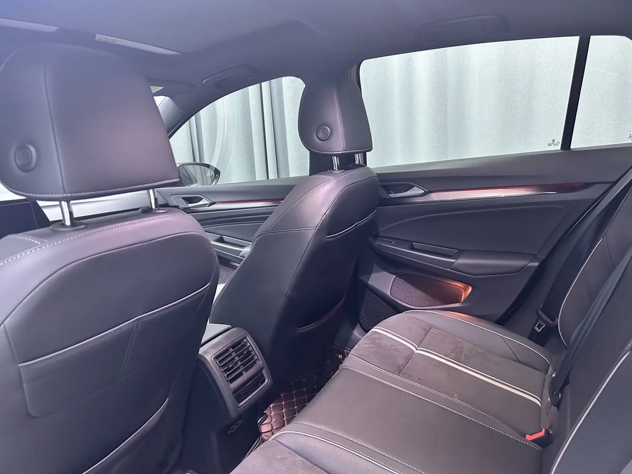 2023款 高尔夫 R-line lite