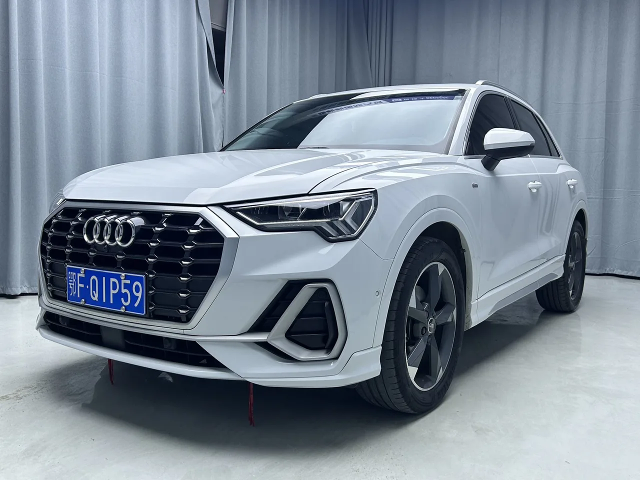 2022款 奥迪 Q3 时尚动感型