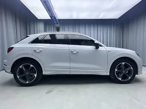 2022款 奥迪 Q3 时尚动感型