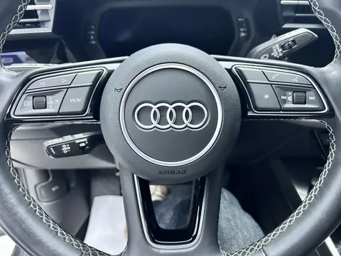 2023款 奥迪 A3 Sportback 时尚运动版