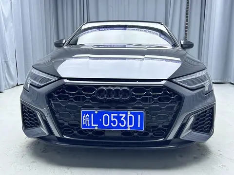 2023款 奥迪 A3 Sportback 时尚运动版