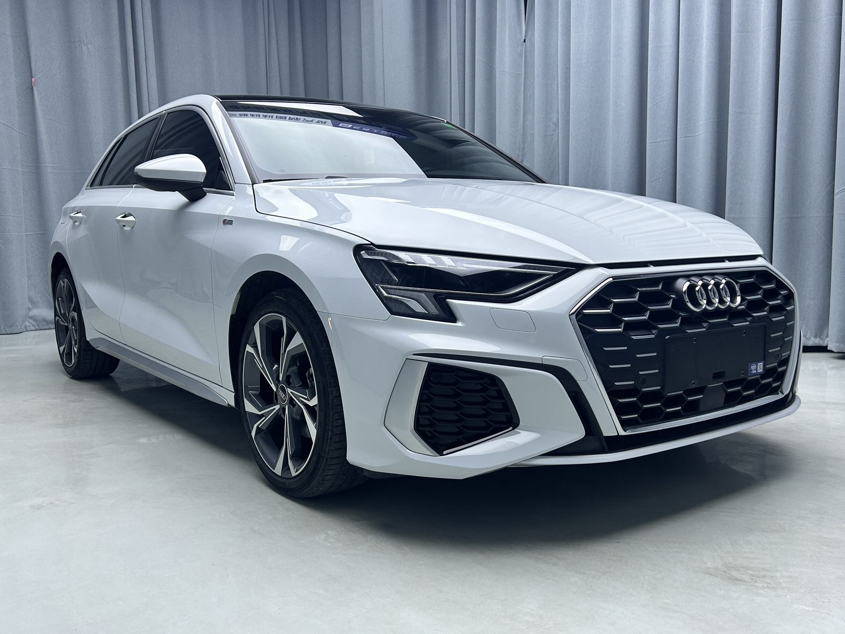 2023款奥迪A3 Sportback时尚运动版