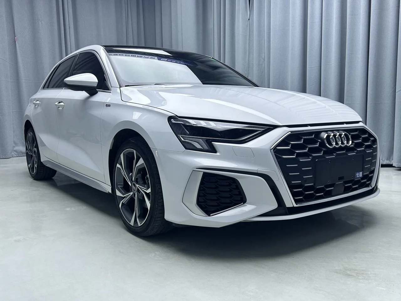 2023款 奥迪 A3 Sportback 时尚运动版