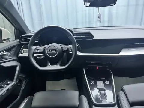 2023款 奥迪 A3 Sportback 时尚运动版