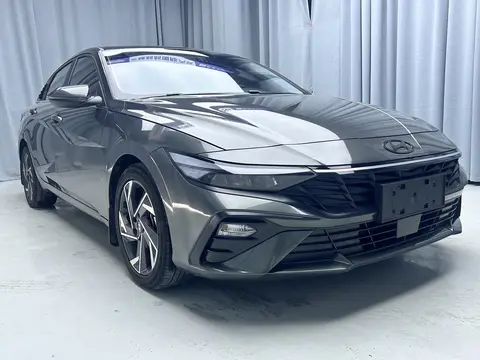 2023款 现代 伊兰特 精英版