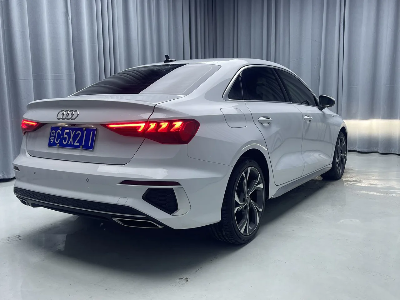 2022款 奥迪 A3L 豪华运动