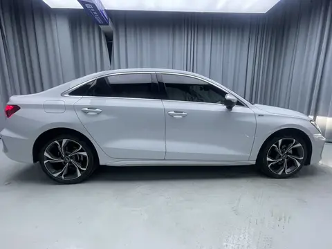 2022款 奥迪 A3L 豪华运动