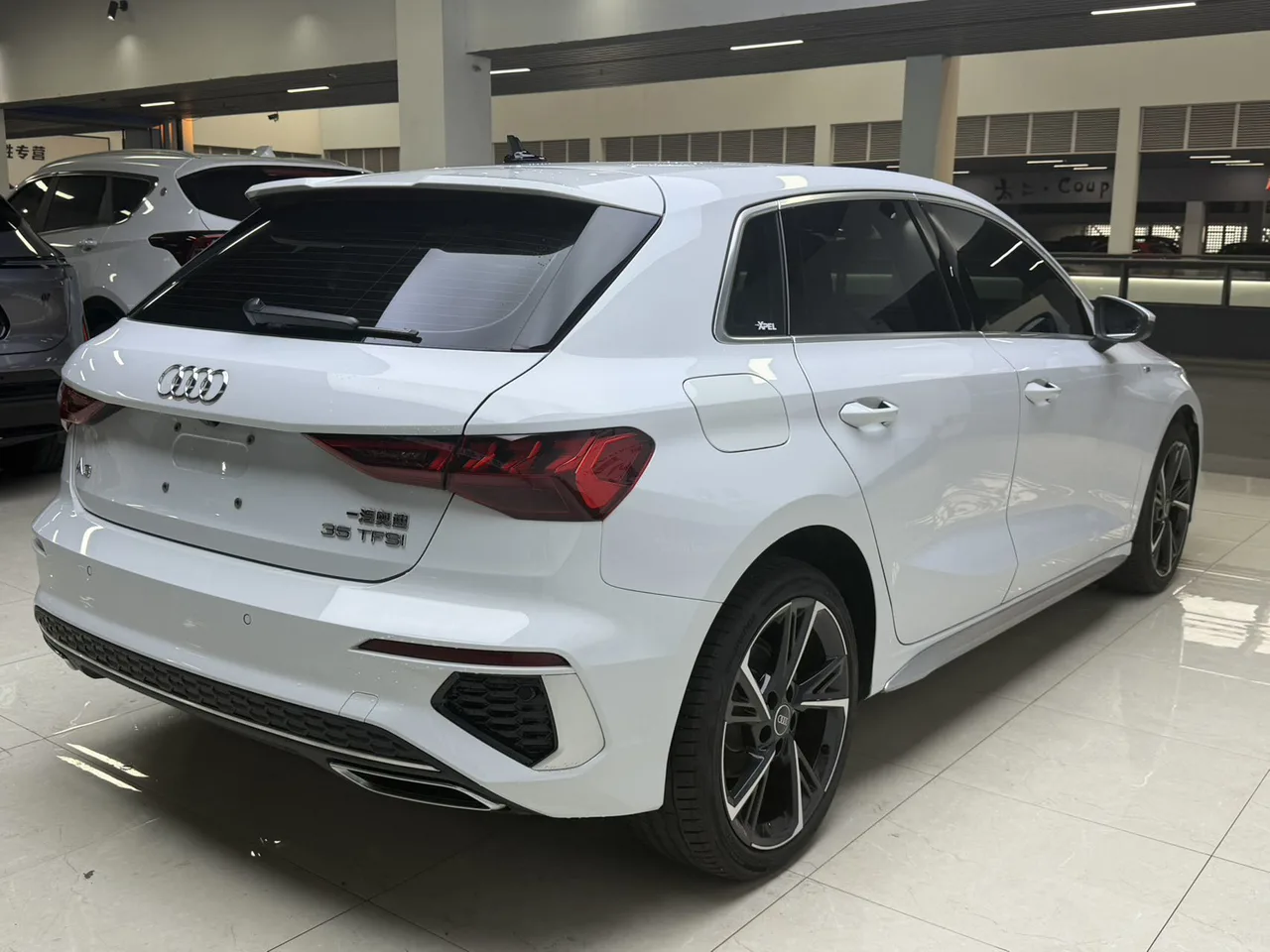 Audi A3 Sportback 2023 модельного года, версия «Стильный спорт»