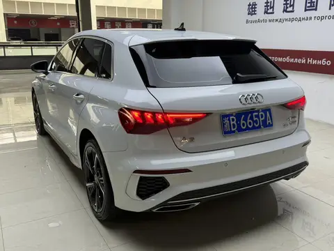 2023款 奥迪 A3 Sportback 时尚运动