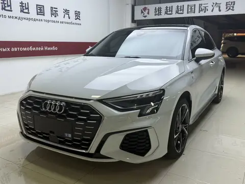 Audi A3 Sportback 2023 модельного года, версия «Стильный спорт»