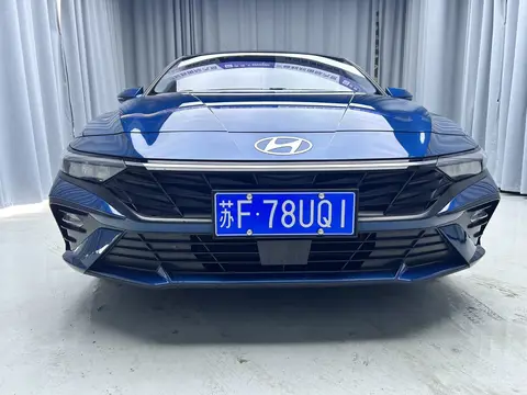 2023款 现代 伊兰特 精英