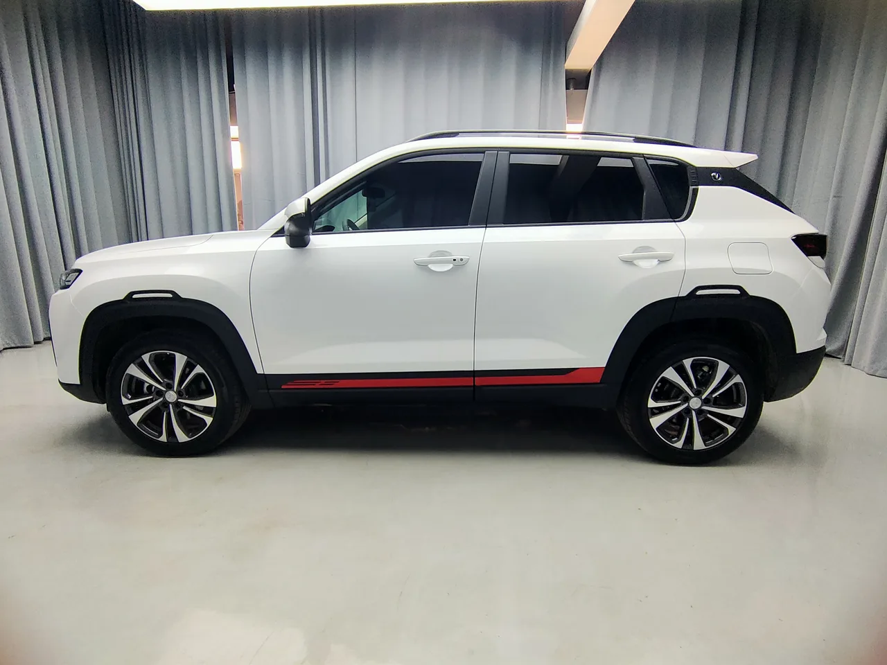 2022款 长安 CS35 PLUS 1.4T 改款 蓝鲸NE 豪华型 自动挡